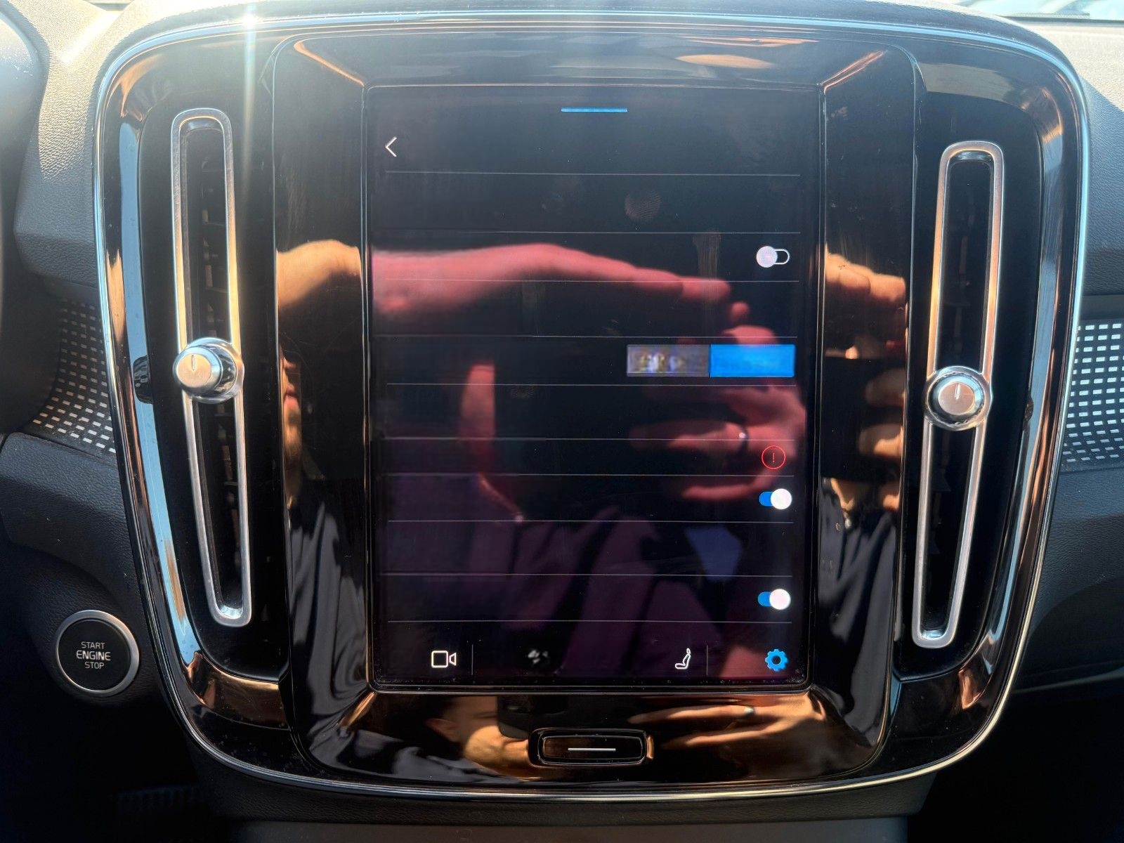 Volvo XC40 B4 Plus Dark AUTOMATIK*LEDER* foto 20