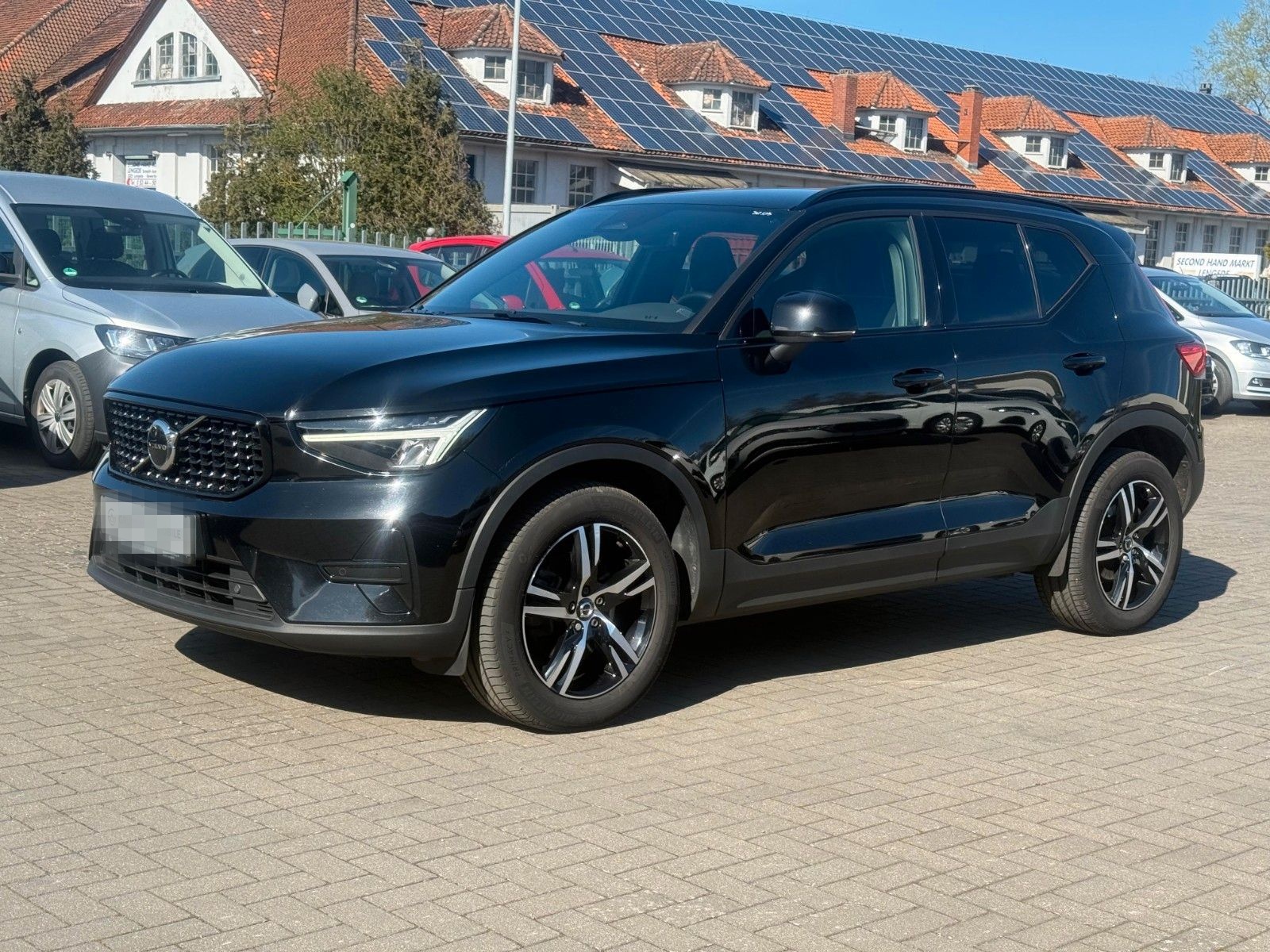 Volvo XC40 B4 Plus Dark AUTOMATIK*LEDER* foto 4