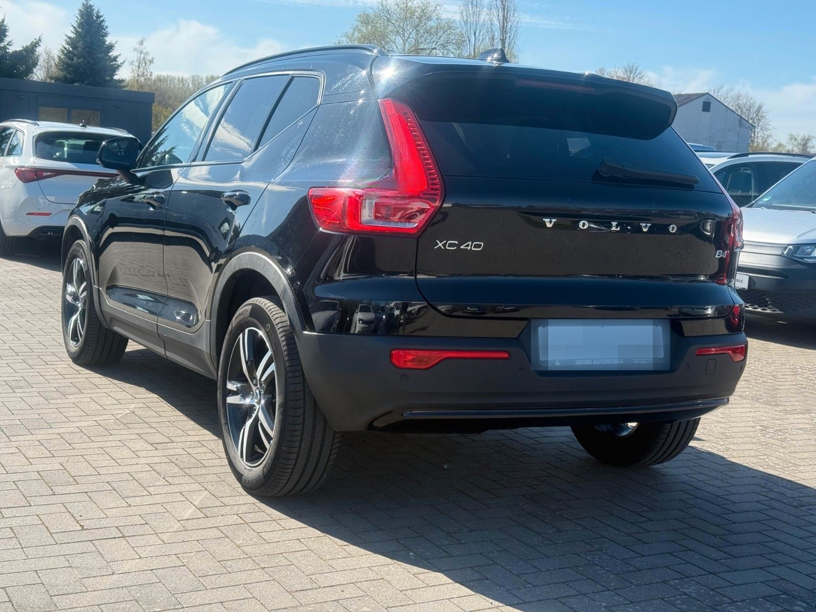 Volvo XC40 B4 Plus Dark AUTOMATIK*LEDER* foto 7