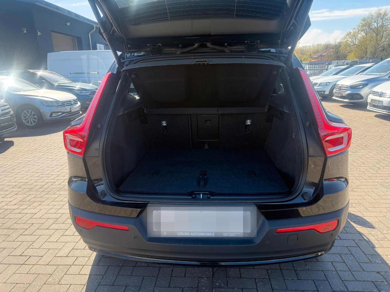 Volvo XC40 B4 Plus Dark AUTOMATIK*LEDER* foto 8