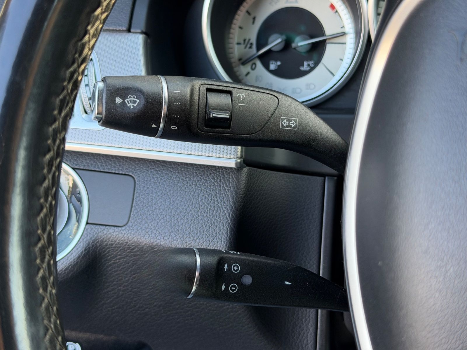 Mercedes-Benz E 200 CDI 7G-Tronic/LED/DVD/1 HAND/MB GEPFLEGT/ foto 23