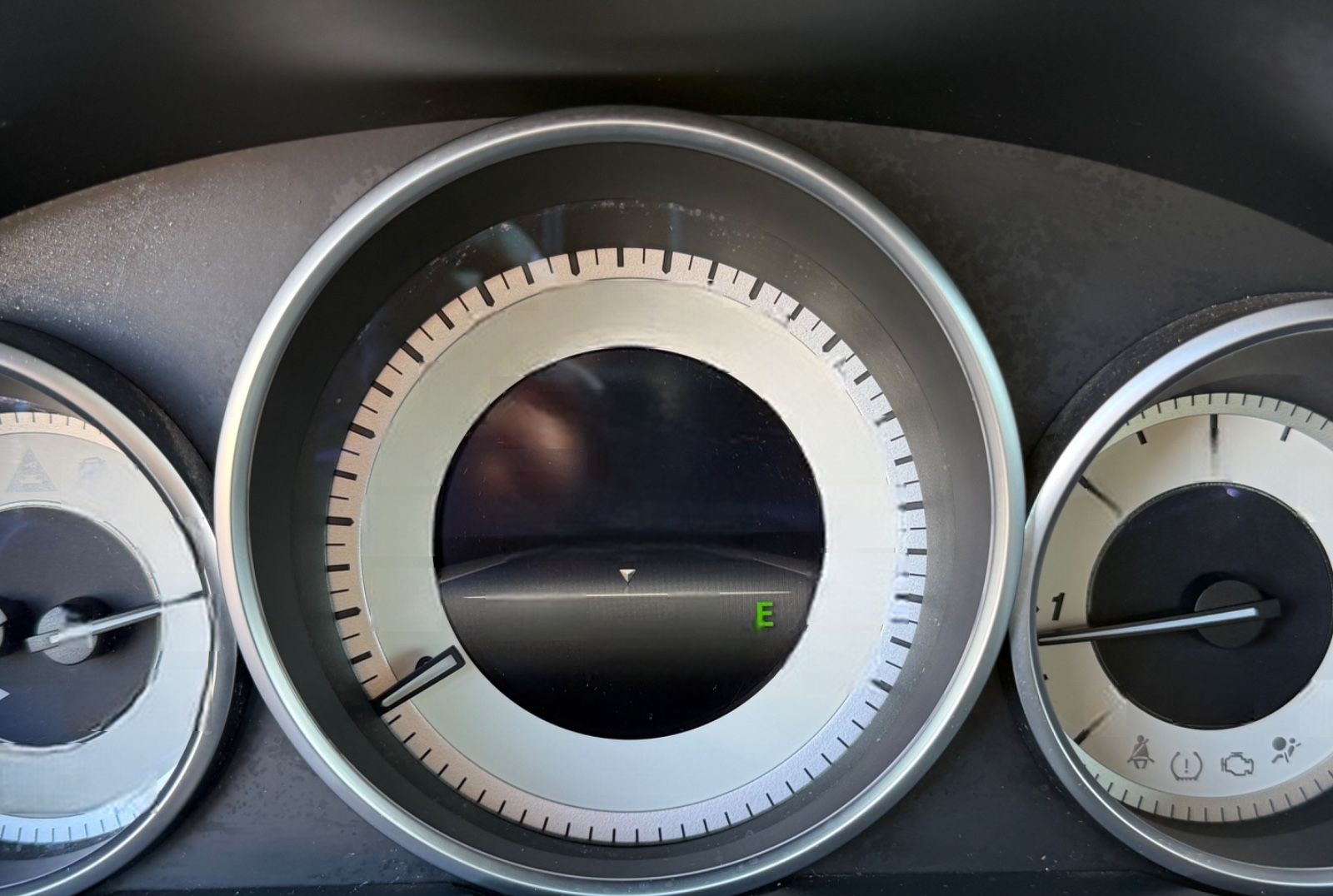 Mercedes-Benz E 200 CDI 7G-Tronic/LED/DVD/1 HAND/MB GEPFLEGT/ foto 24