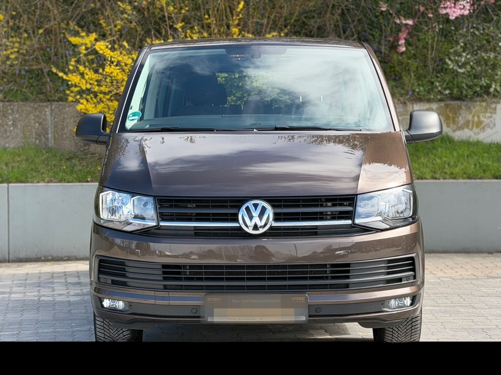 Volkswagen T6 2.0 TDI DSG Multivan BULLI/1HAND/STDHZG/AHK foto 2