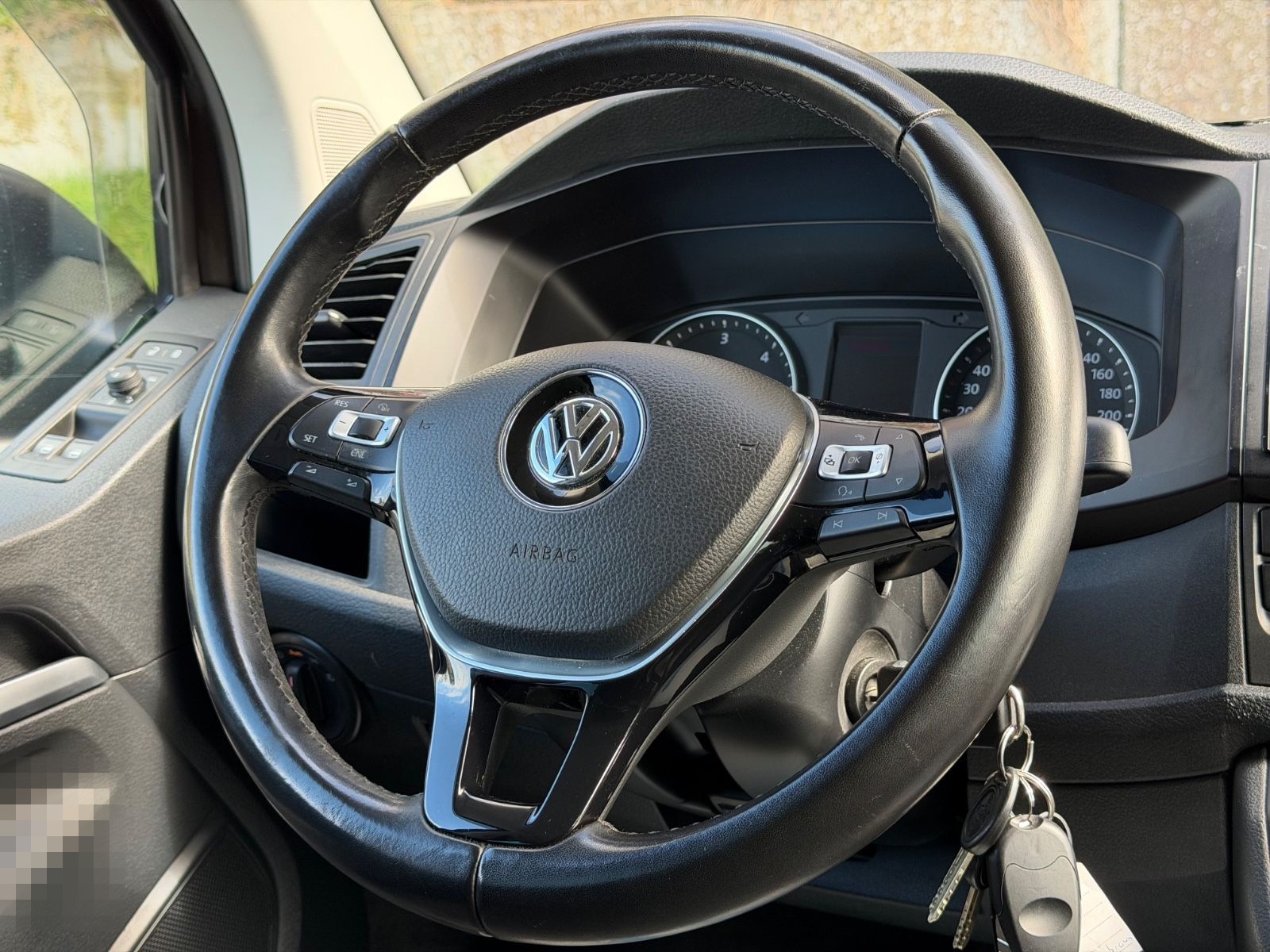 Volkswagen T6 2.0 TDI DSG Multivan BULLI/1HAND/STDHZG/AHK foto 16