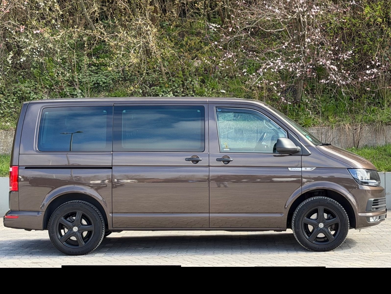 Volkswagen T6 2.0 TDI DSG Multivan BULLI/1HAND/STDHZG/AHK foto 4