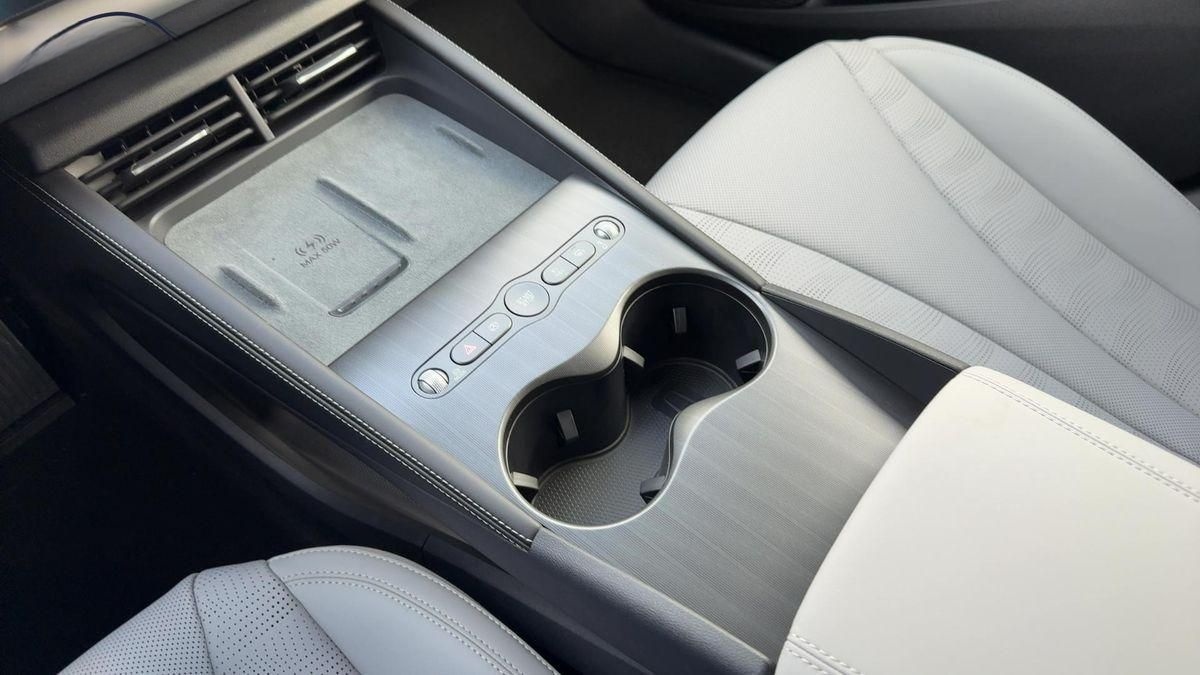 BYD Seal 6 DM-i PHEV Touring Comfort AHK Alu KA LED  foto 16