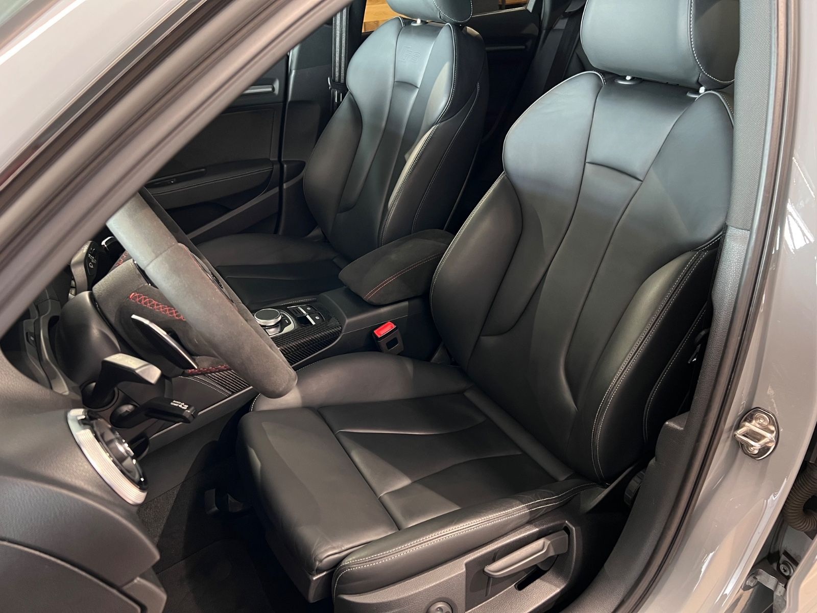 Audi RS3 2.5TFSI S tronic quattro Sportback NARDOGRAU foto 24