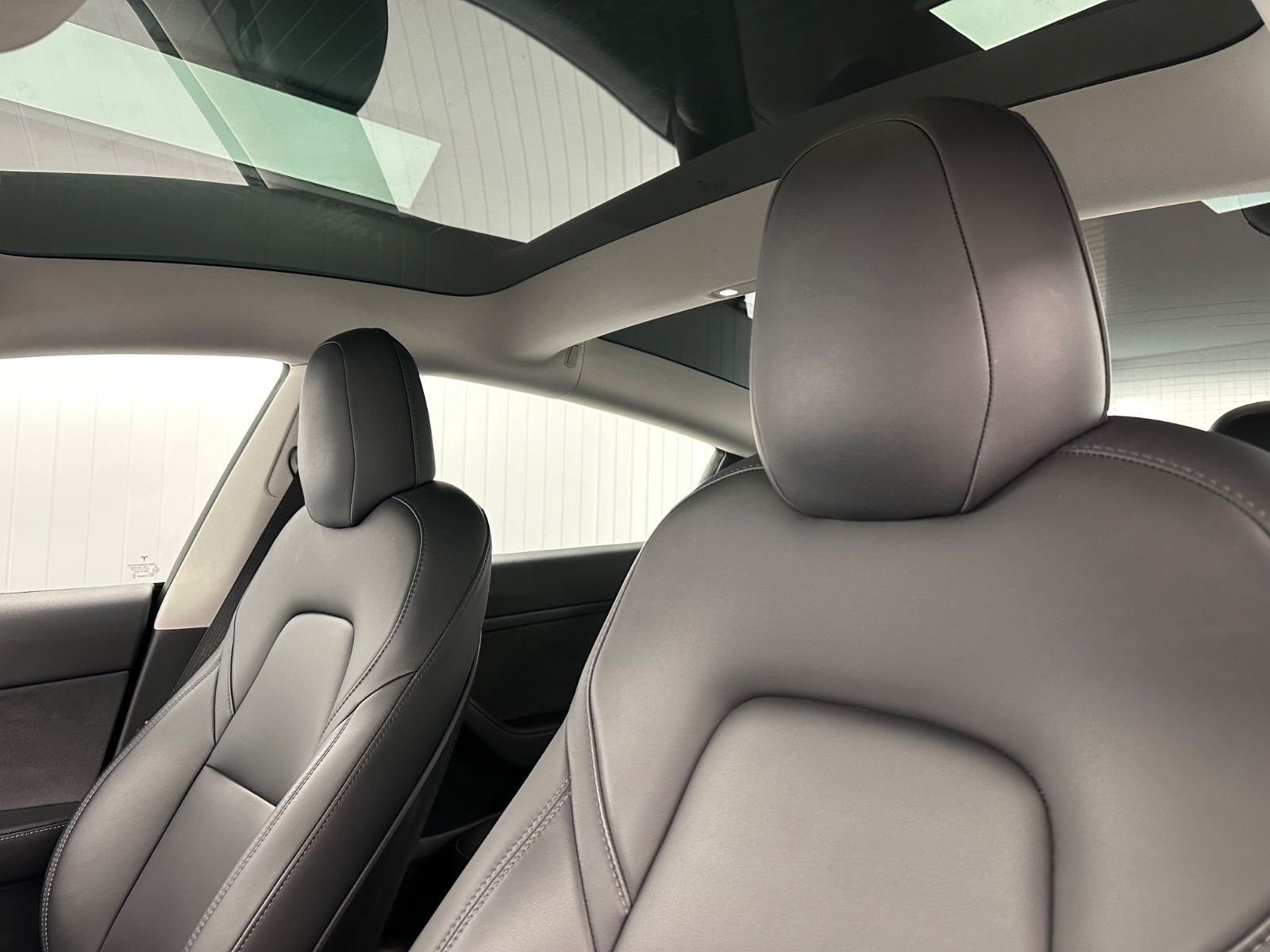 Tesla Model 3 Long Range Dual AWD foto 20