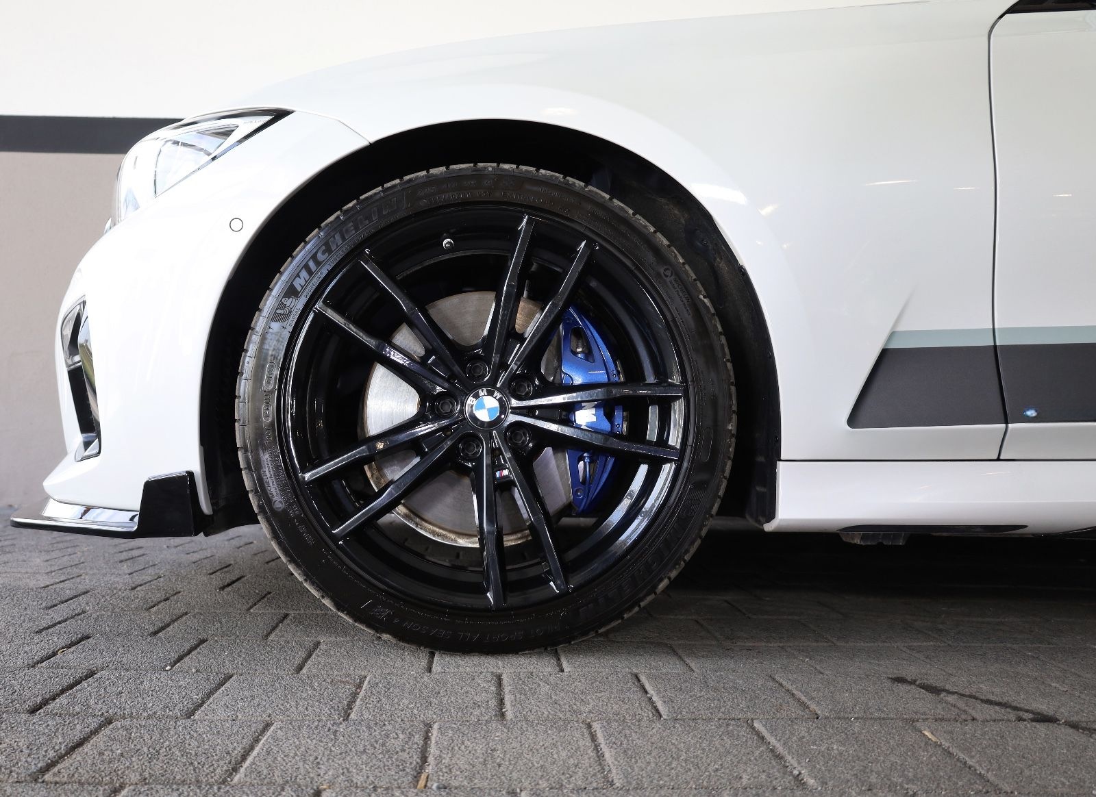 BMW M340i xDrive/M/360*/HUD/SHZ/LHZ/APPLE/HK/ACC/R19 foto 16