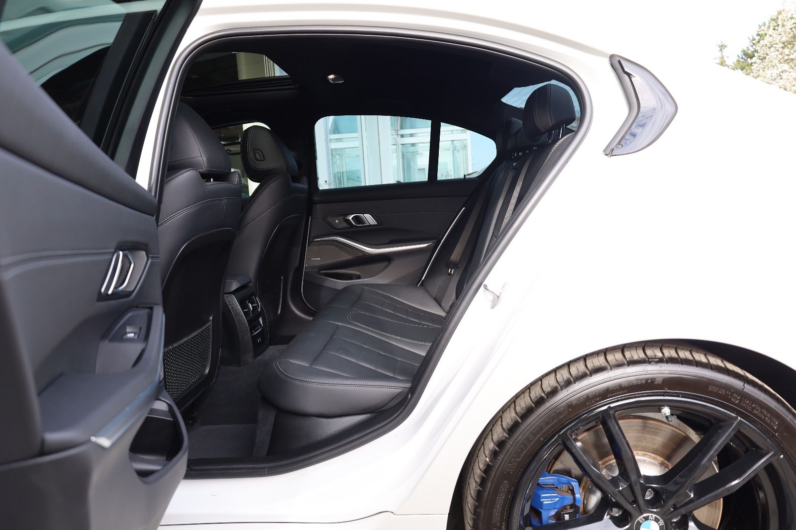 BMW M340i xDrive/M/360*/HUD/SHZ/LHZ/APPLE/HK/ACC/R19 foto 8