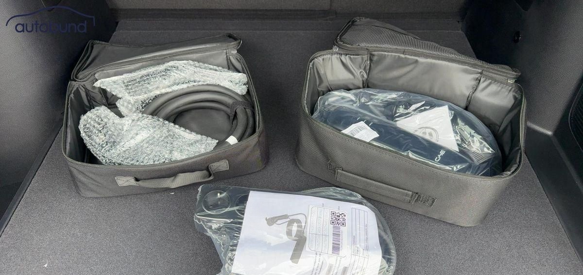 BYD Seal U DM-i PHEV Design AWD Barverkaufspreis foto 12