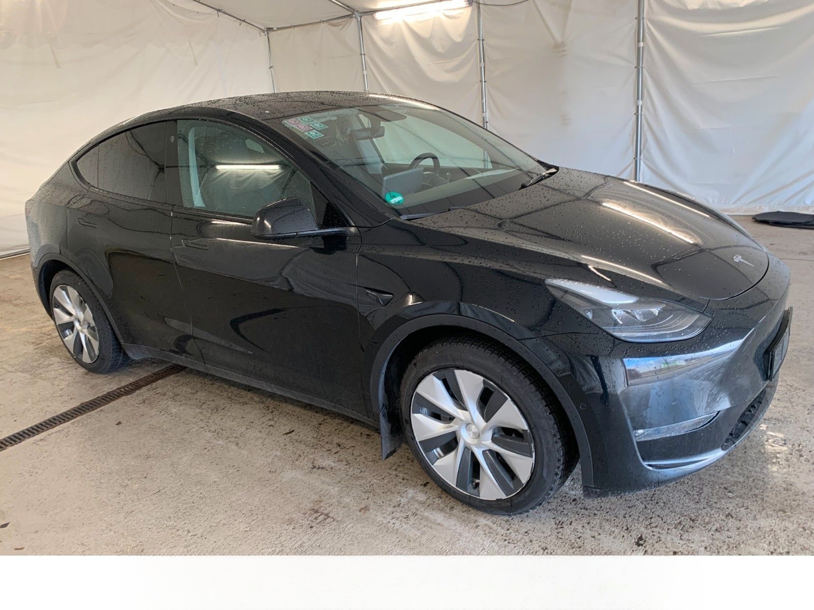 Tesla Model Y LongRange Dual AWD Autopilot3 PanoKam20" foto 2