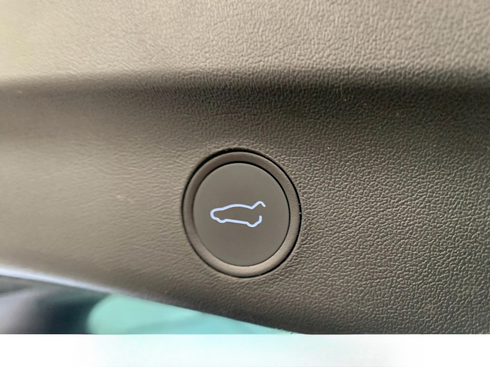 Tesla Model Y Long Range Dual AWD|Autopilot3|Pano| foto 6