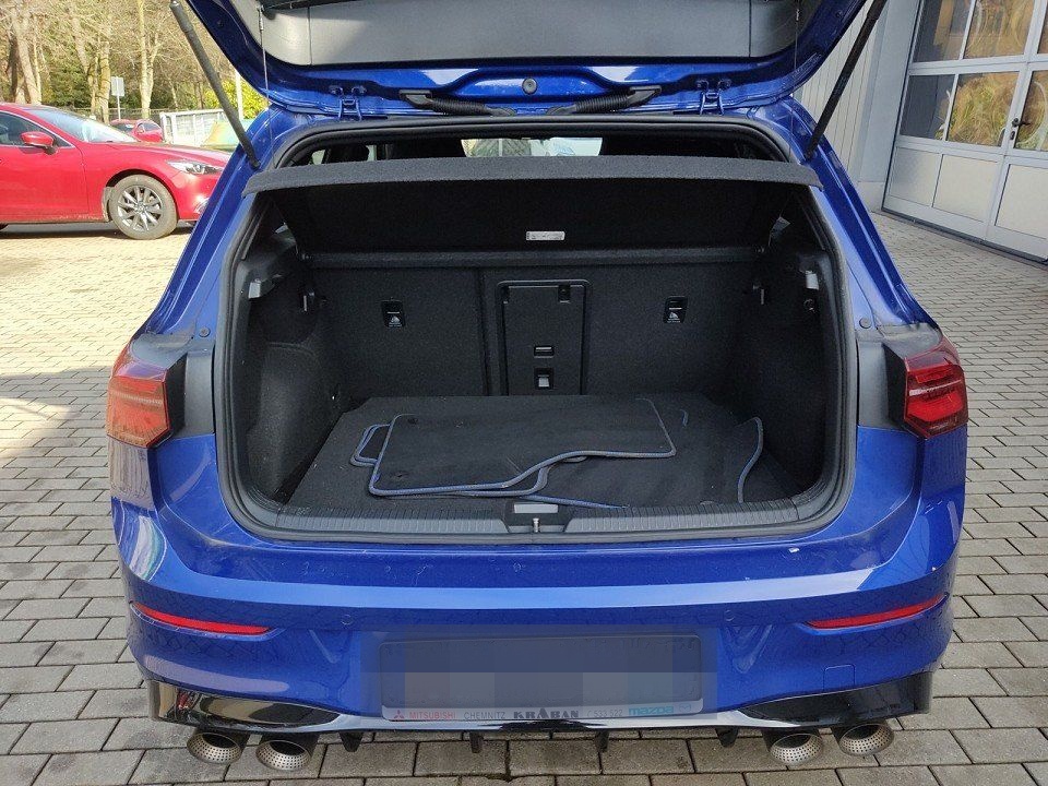 Volkswagen Golf VIII 2.0 TSI R 4Motion OPF R 4Motion foto 11