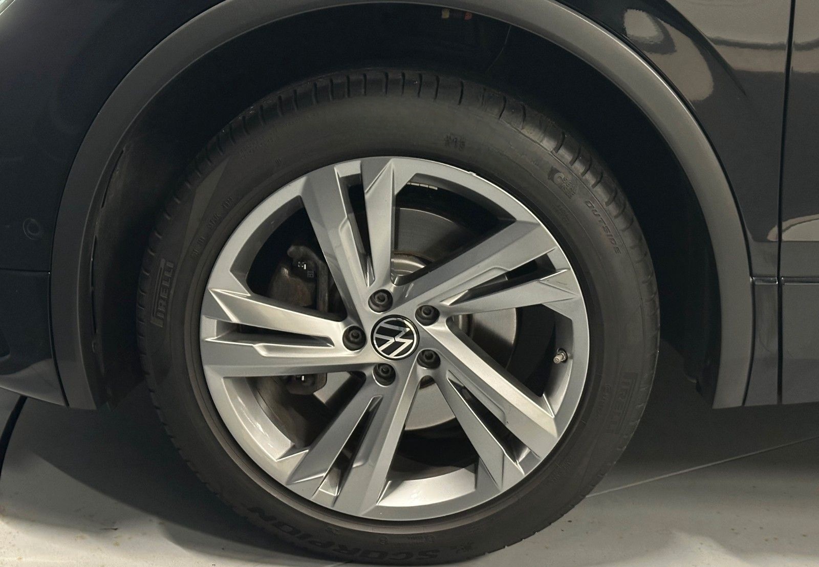 Volkswagen Tiguan Allspace R-Line 4Motion*HUD*HIFI*DCC*KAME foto 8