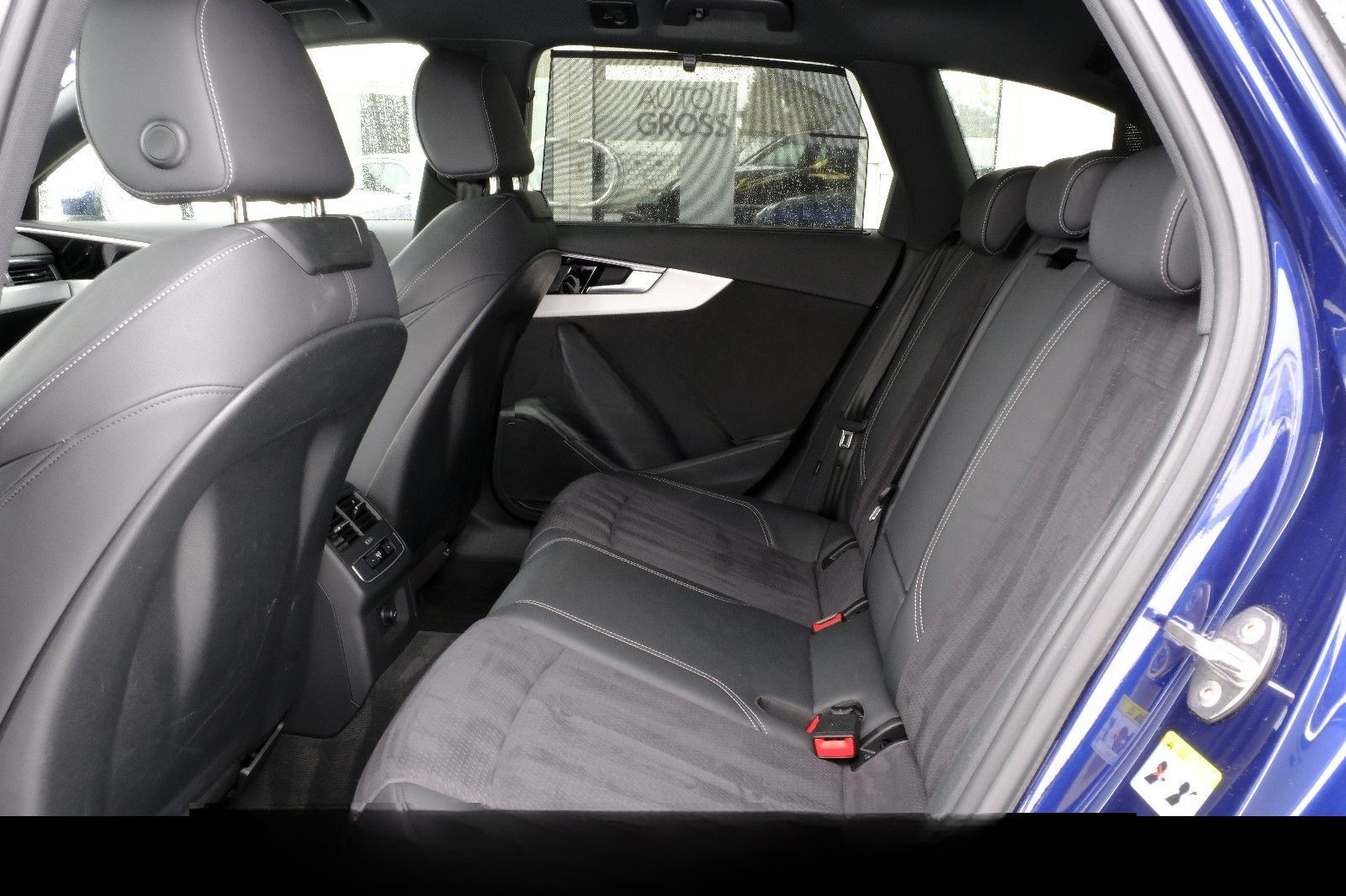 Audi A4 40 TDI Avant S tr. quattro "3xS-Line"MATRIX" foto 19