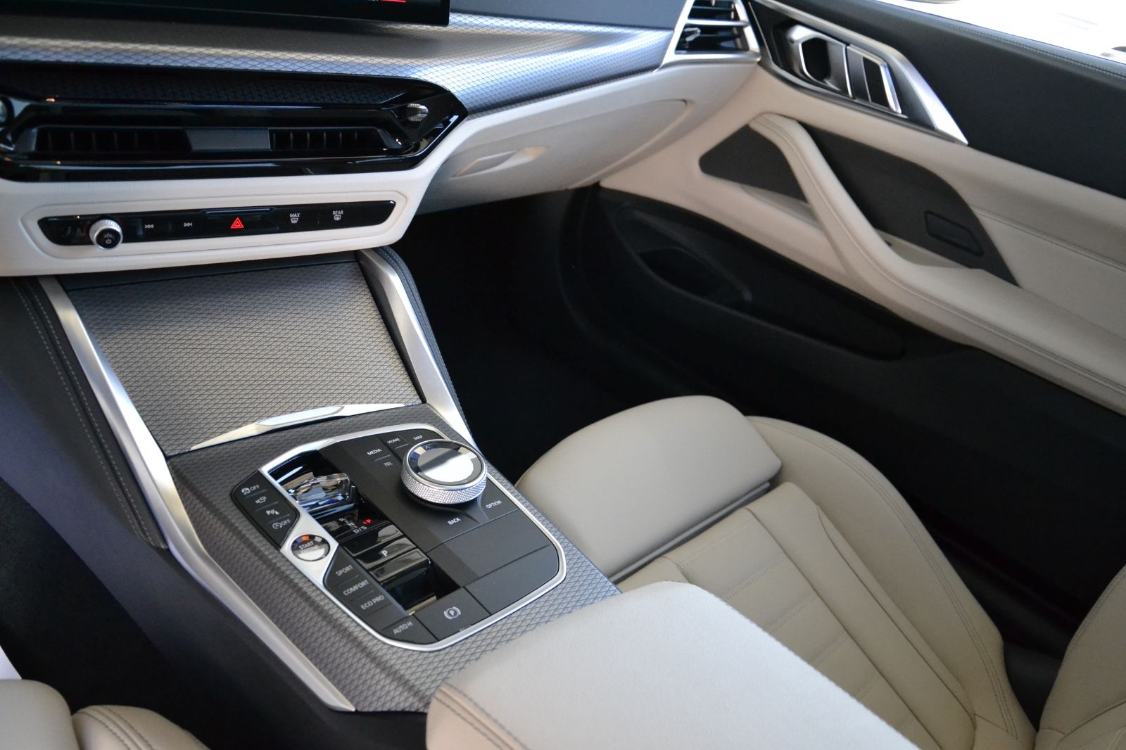 BMW M440i xD SWAROWSKY 360 DR.ASS.PRO HK M SPORT PRO foto 21