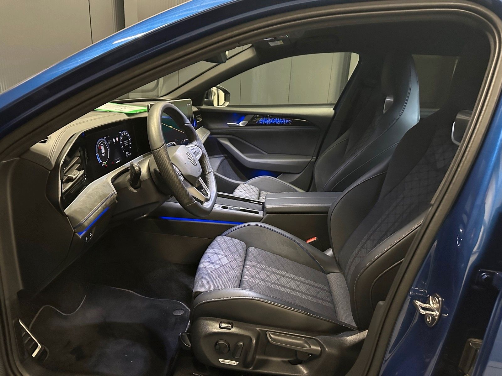 Volkswagen Passat Variant 4Motion R-Line *VW-Garantie 2030* foto 10