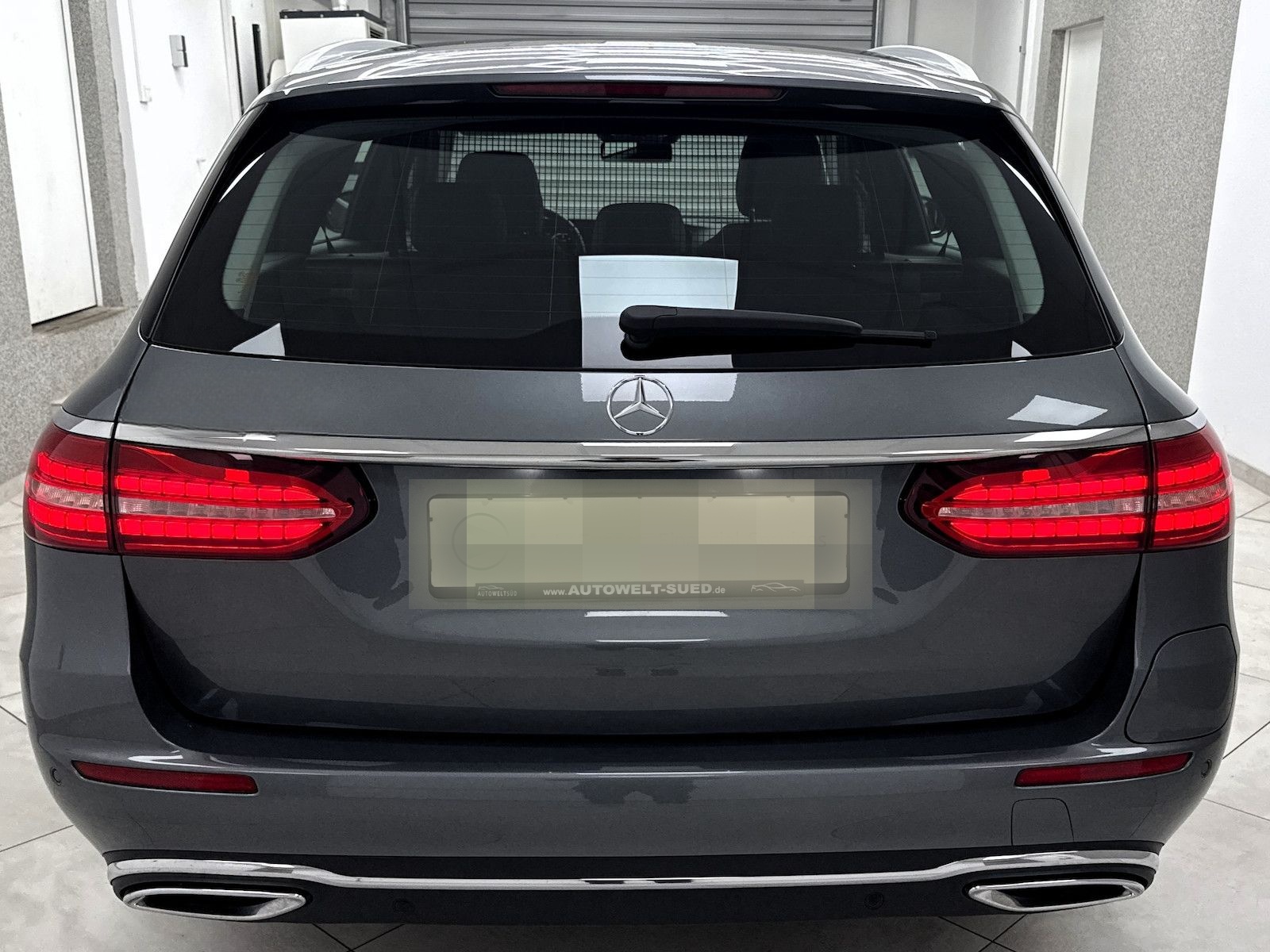 Mercedes-Benz E 300 de T Elegance DTR 2xSpur RCam elHeckk Ambi foto 18