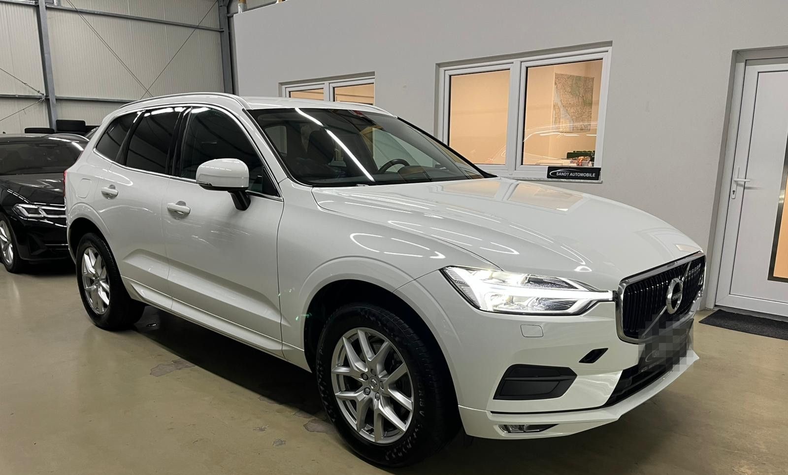 Volvo XC60 Momentum ProKamera/AHK/LED/Harman-Kardon foto 3
