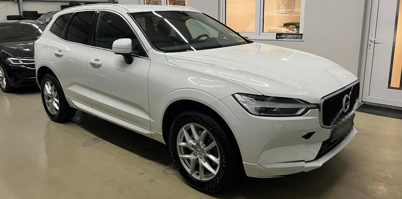 Volvo XC60 Momentum ProKamera/AHK/LED/Harman-Kardon foto 6