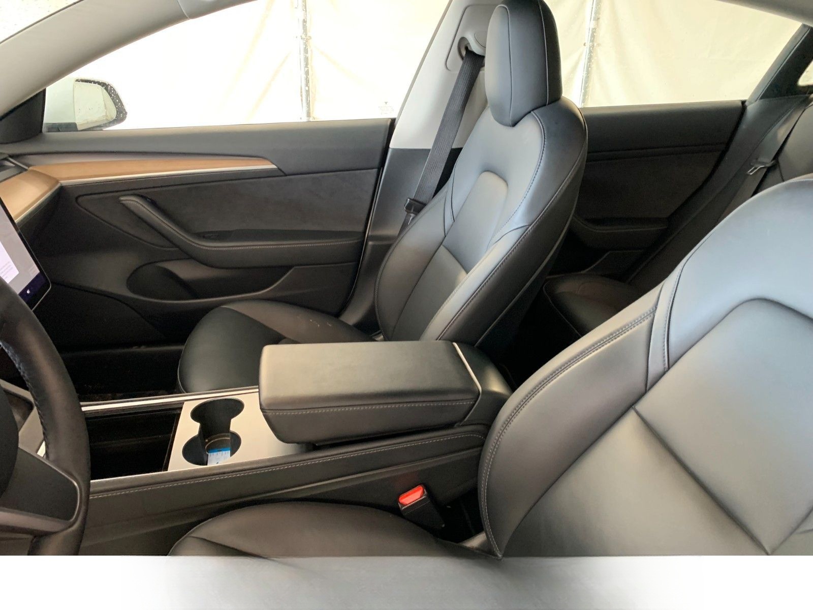 Tesla Model 3 SR Plus Wärmepumpe Autopilot3 Kamera LED foto 9