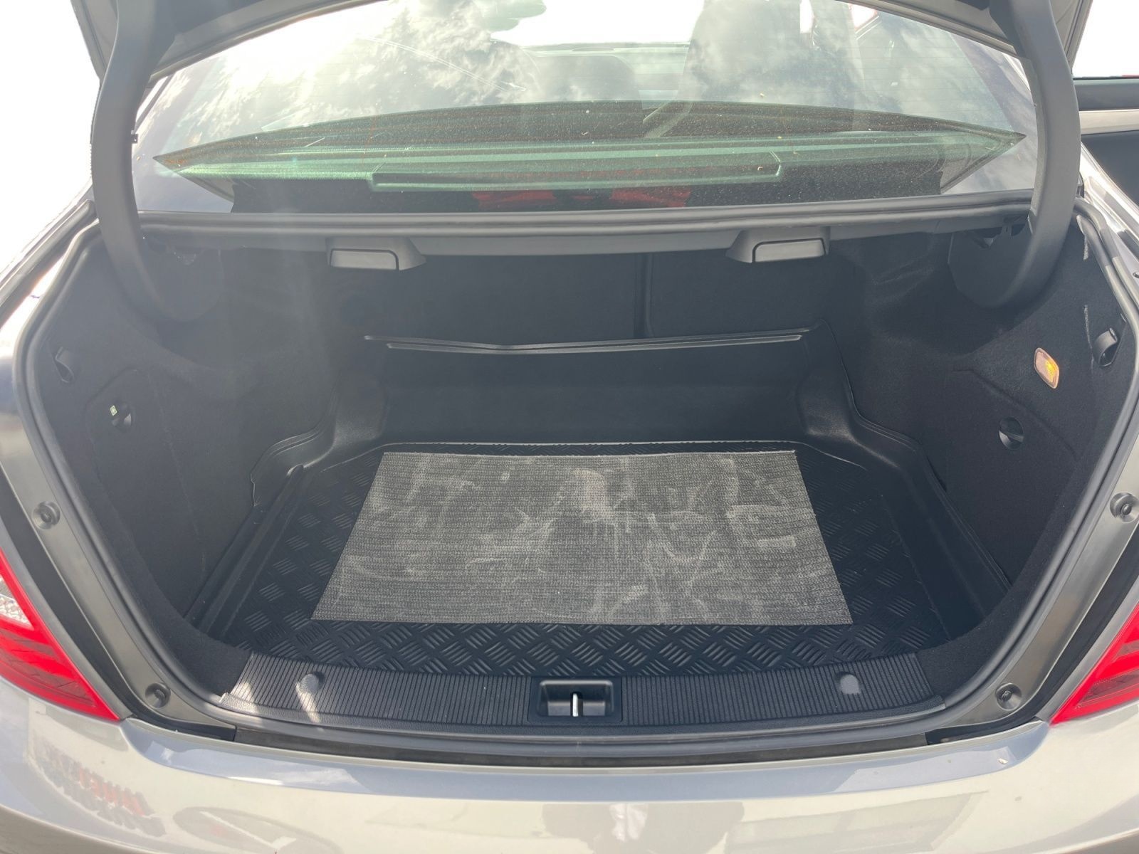 Mercedes-Benz C 63 AMG DEUTSCH MB SCHECKHEFT U-FREI TRAUM foto 17