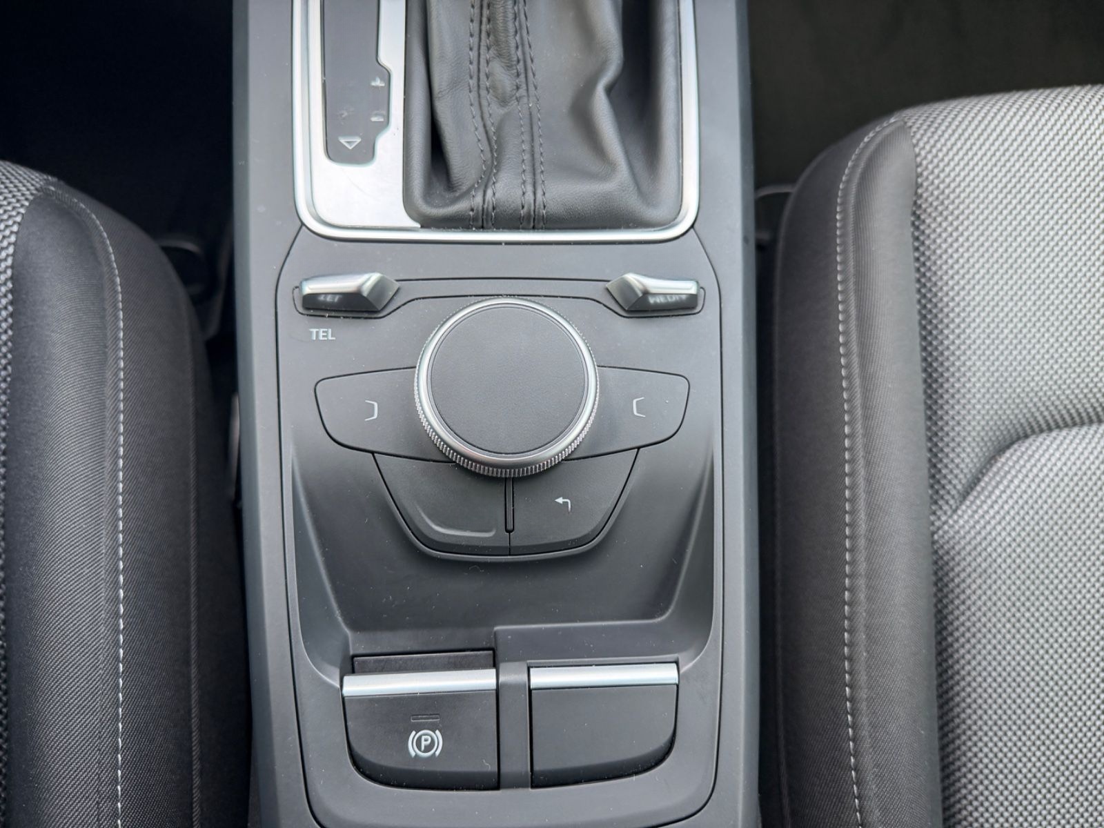 Audi Q2 30 TFSI sport Automatik Navi Xenon foto 20