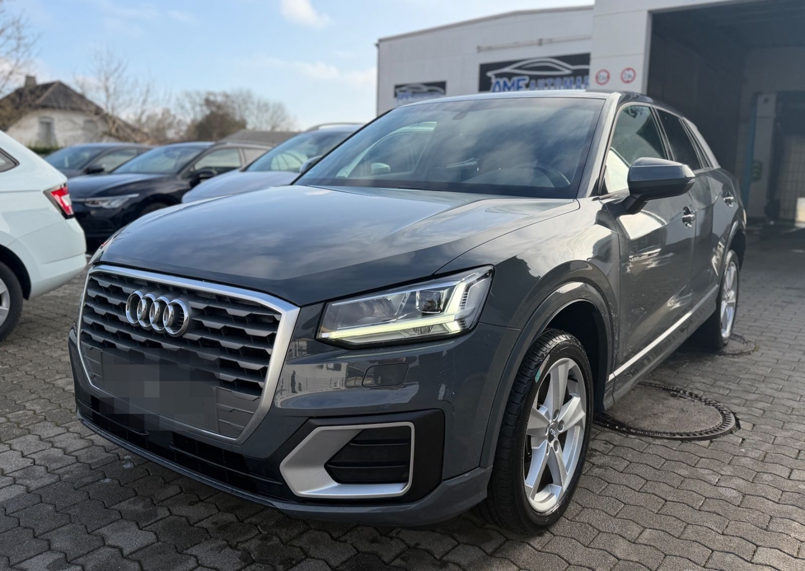 Audi Q2 30 TFSI sport Automatik Navi Xenon foto 3