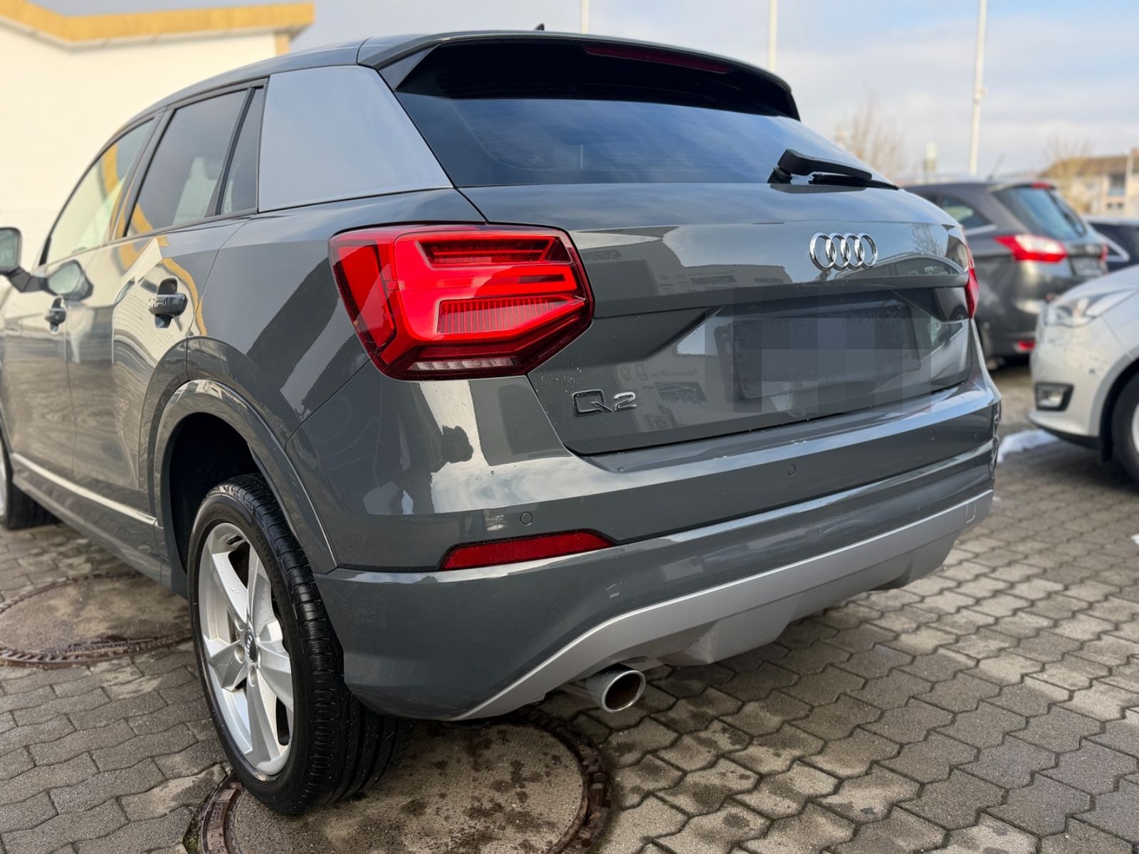 Audi Q2 30 TFSI sport Automatik Navi Xenon foto 6