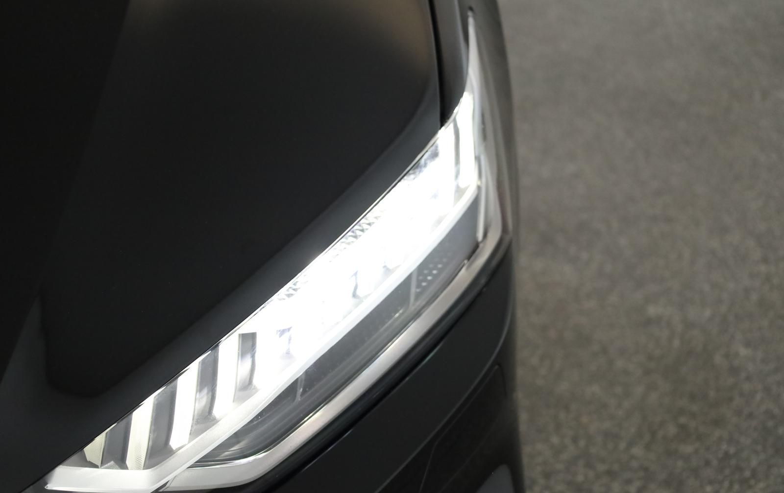 Audi S7 Sportback TDI HD Pano BangO ACC KeyGo Kam 21" foto 23
