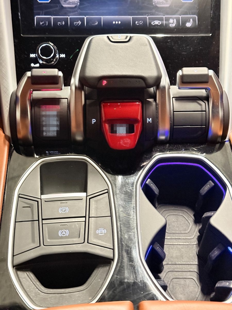 Lamborghini Urus V8 FULL/NIGHTVIS/FONDENT/B&O/MOD2020/SOFTCL foto 25