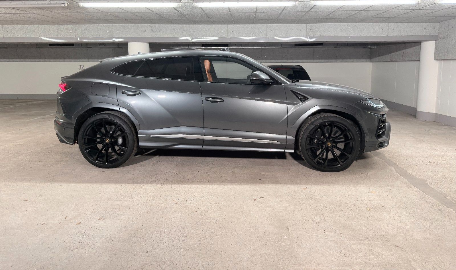 Lamborghini Urus V8 FULL/NIGHTVIS/FONDENT/B&O/MOD2020/SOFTCL foto 6
