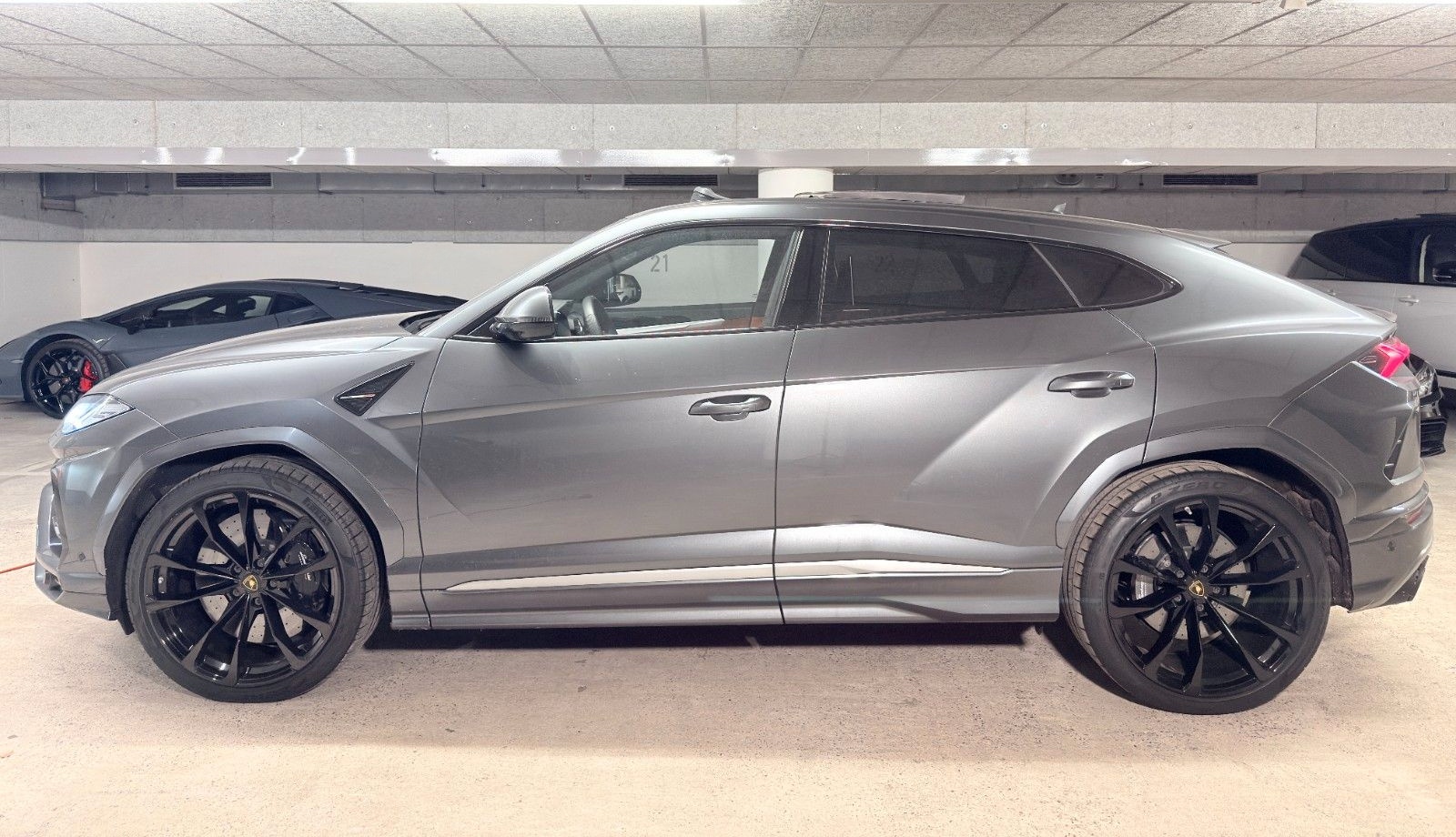Lamborghini Urus V8 FULL/NIGHTVIS/FONDENT/B&O/MOD2020/SOFTCL foto 10