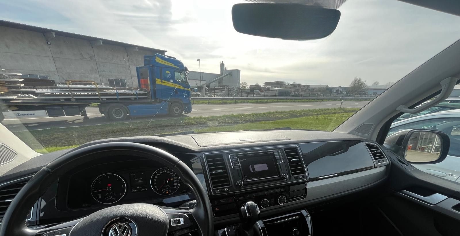 Volkswagen T6 Multivan Comfortline KEIN ÖLVERBRAUCH foto 11