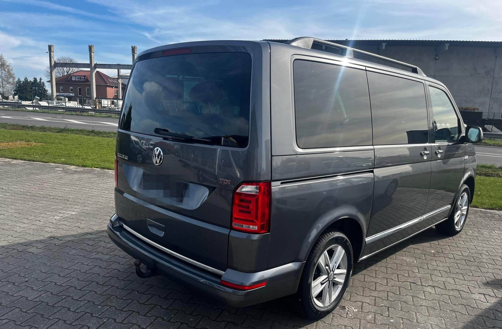 Volkswagen T6 Multivan Comfortline KEIN ÖLVERBRAUCH foto 4