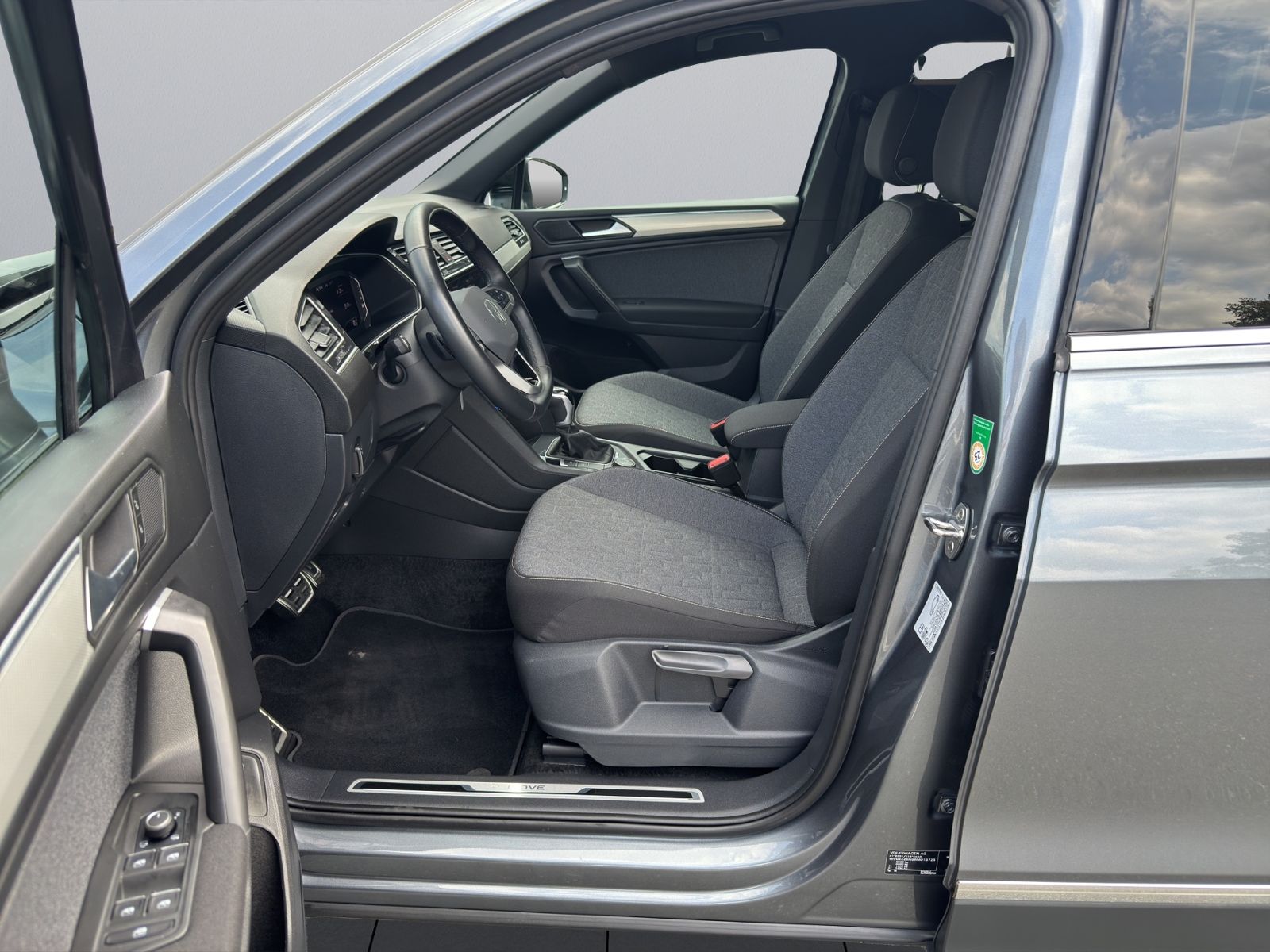 Volkswagen Tiguan Allspace TDI Aut. 4Motion Move/AHK/Matrix foto 8