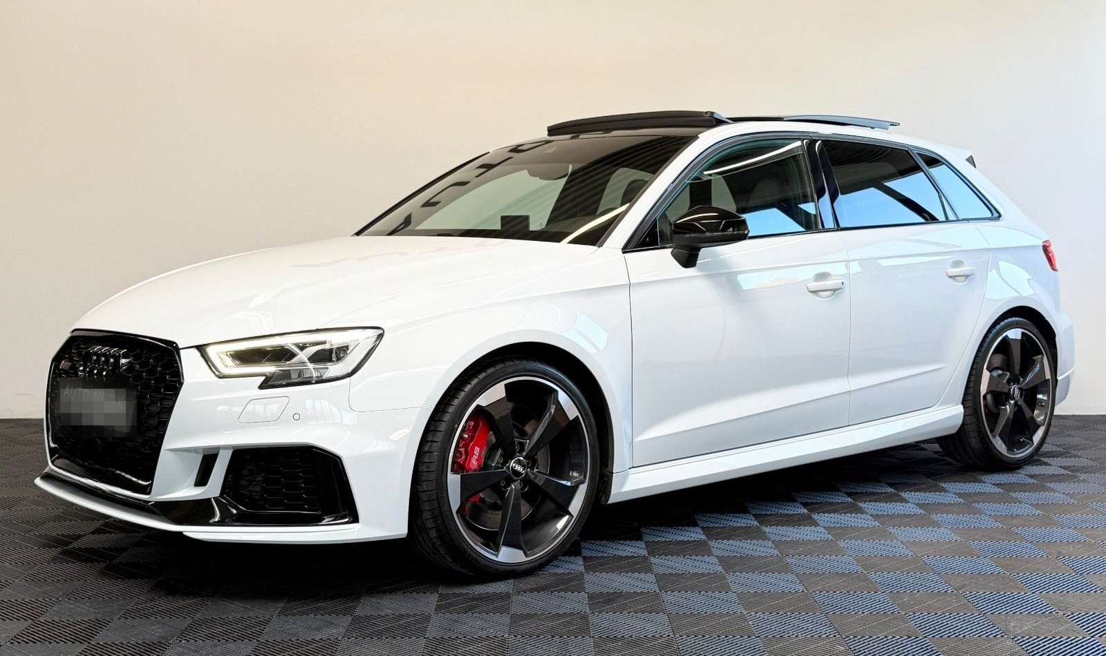 Audi RS3 Sportback 2.5 TFSI Quattro*VIRTUAL*SCHALE*PA foto 2