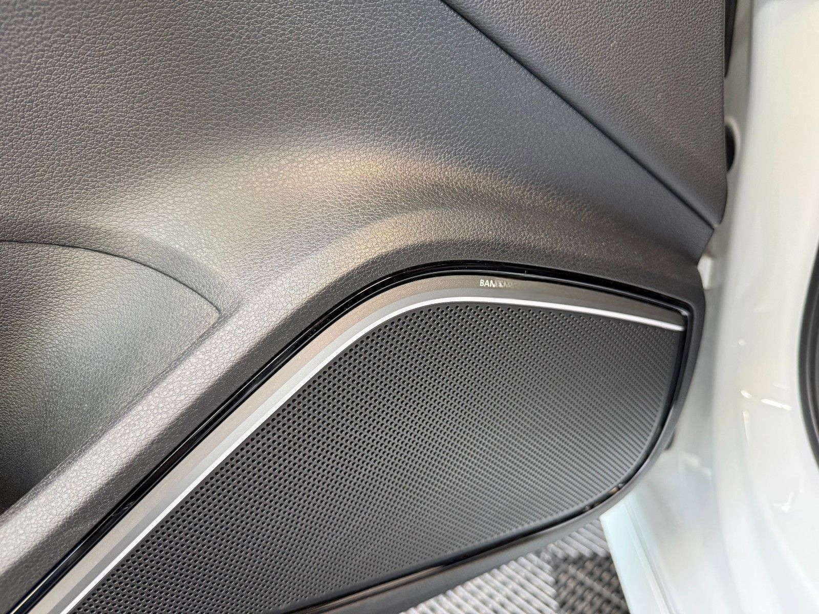 Audi RS3 Sportback 2.5 TFSI Quattro*VIRTUAL*SCHALE*PA foto 18