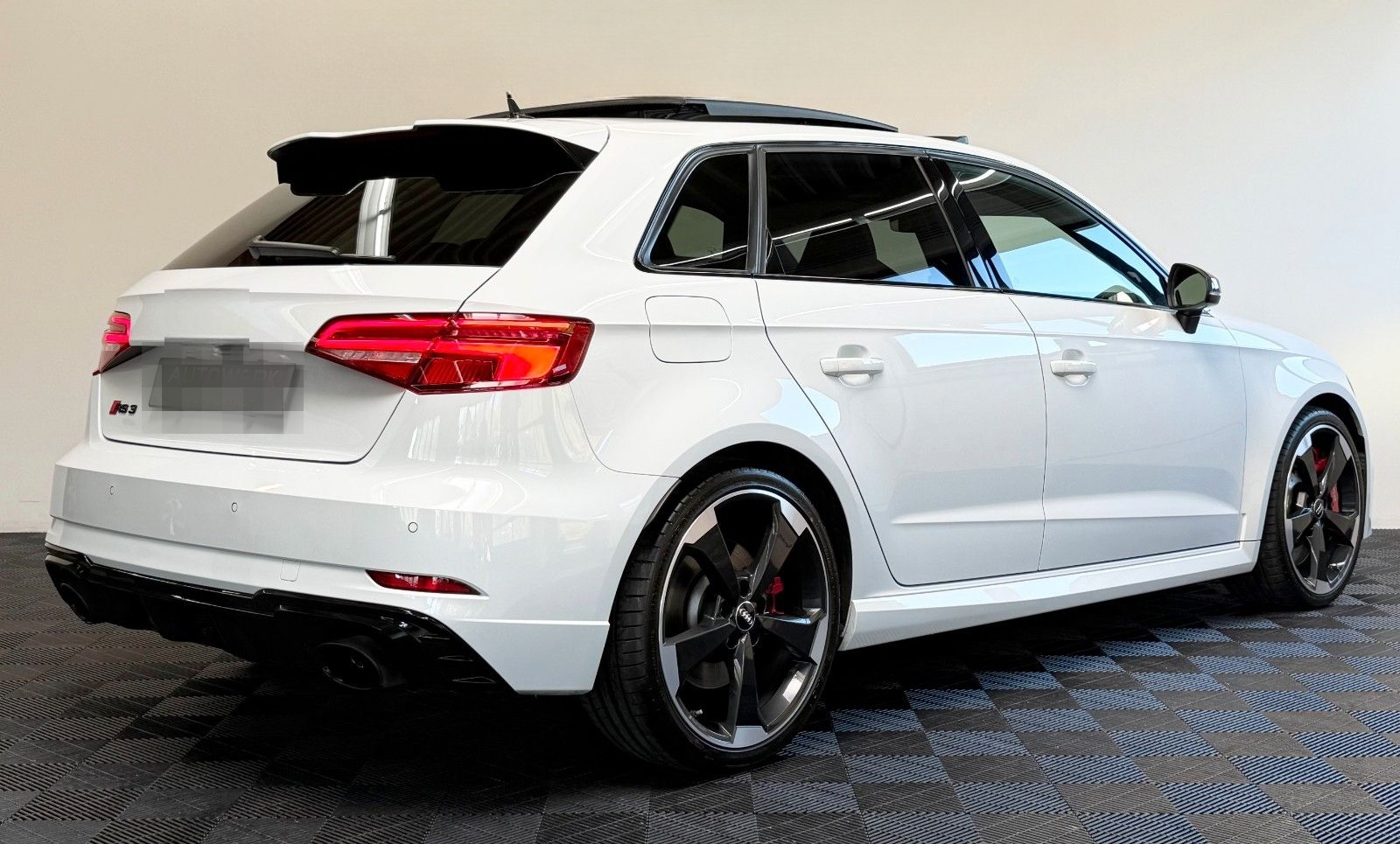 Audi RS3 Sportback 2.5 TFSI Quattro*VIRTUAL*SCHALE*PA foto 5