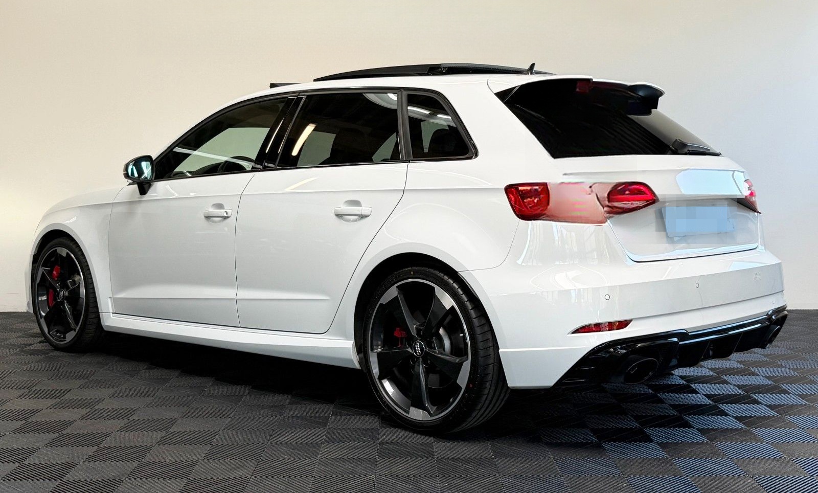 Audi RS3 Sportback 2.5 TFSI Quattro*VIRTUAL*SCHALE*PA foto 6