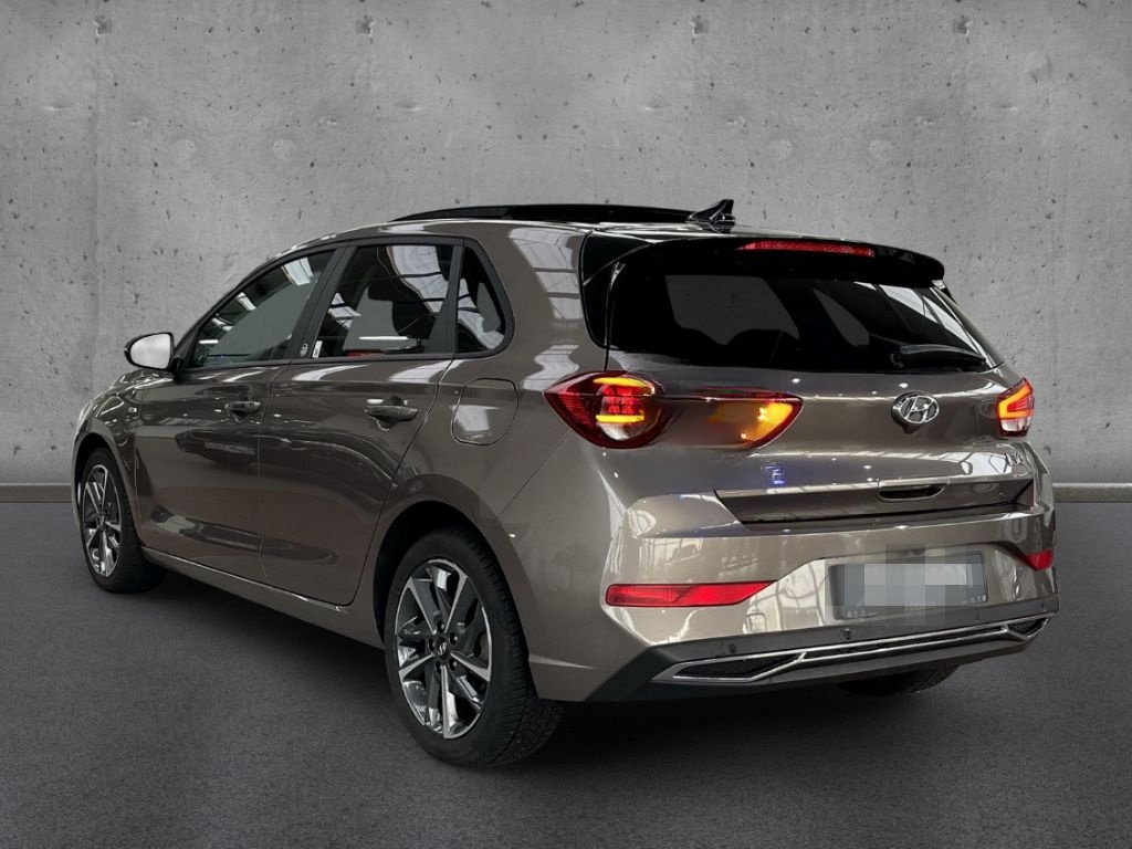 Hyundai i30 Mild-Hybrid 1.5 T-GDI Edition 30+ NAVI PANO  foto 3