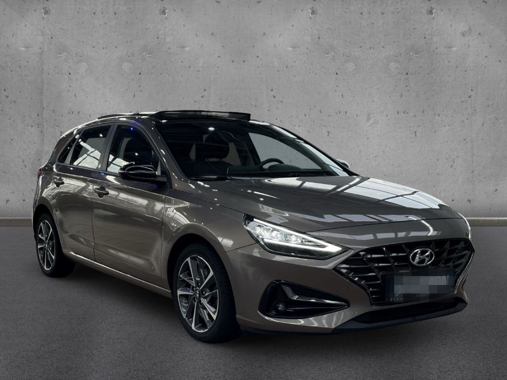 Hyundai i30 Mild-Hybrid 1.5 T-GDI Edition 30+ NAVI PANO  foto 6