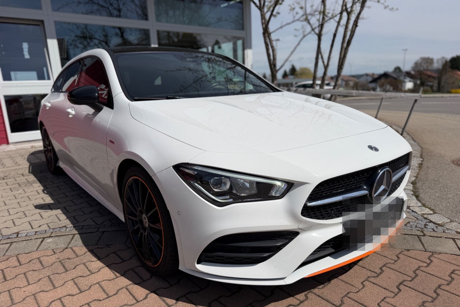 Mercedes-Benz CLA 200 Shooting Brake Edition AMG-Line Panorama foto 3