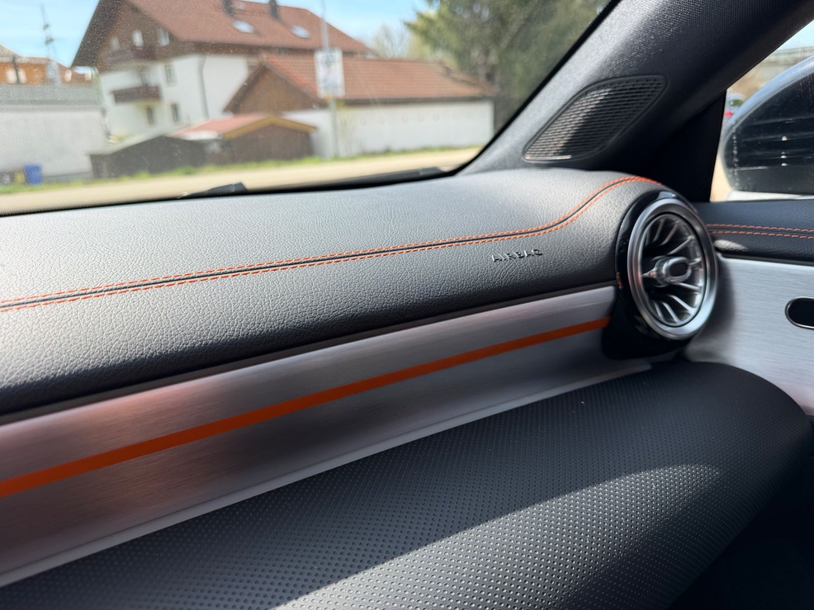 Mercedes-Benz CLA 200 Shooting Brake Edition AMG-Line Panorama foto 21