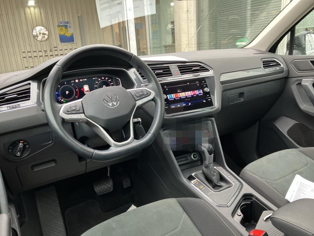 Volkswagen Tiguan Elegance 2.0 DSG/PANO/MATRIX/KAM/GARANTIE foto 6