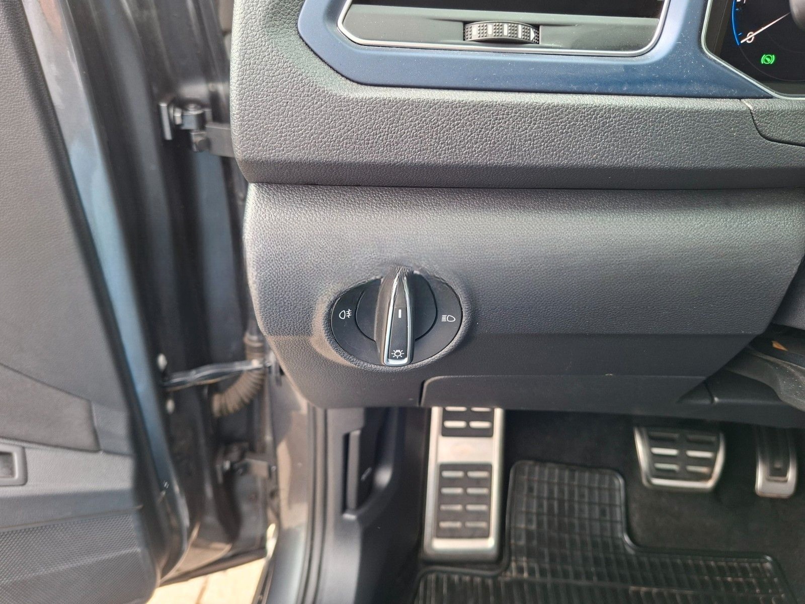 Volkswagen T-Roc United Standheizung, AHK, DSG, Allwetterr. foto 20