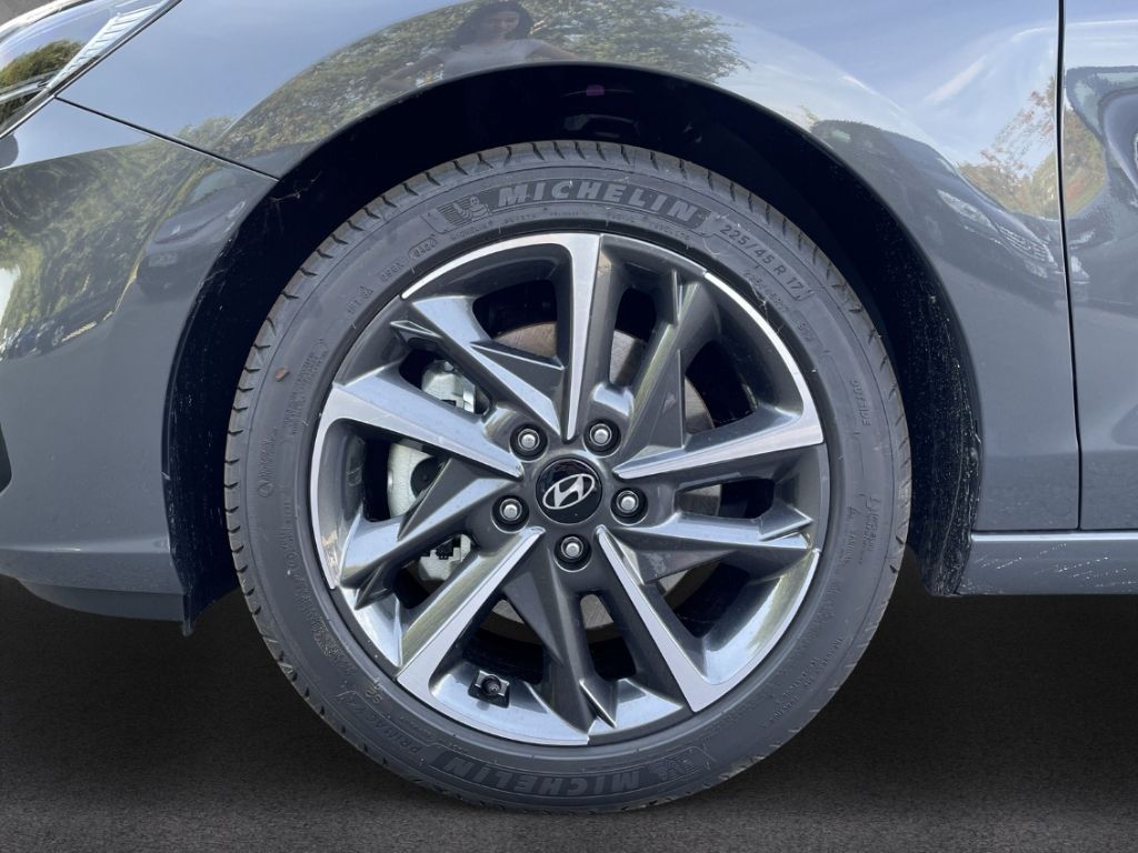 Hyundai i30 FL MY25 5-Trg 1.0 T-GDI ADVANTAGE Navi LED A foto 14