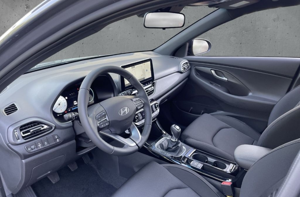 Hyundai i30 FL MY25 5-Trg 1.0 T-GDI ADVANTAGE Navi LED A foto 7