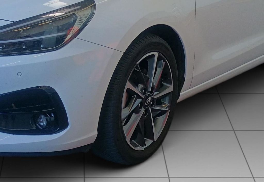 Hyundai i30 FL 5-Trg 1.0 T-GDI MT Advantage MY25 Navi Di foto 12